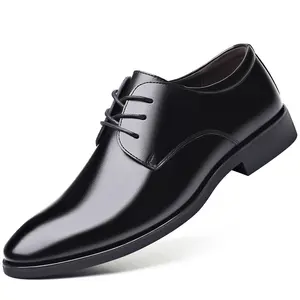 Sapatos masculinos de couro, sapatos casuais de marca famosa para homens, scarpe uomo, venda quente, sapatos de dedo do pé, 2023
