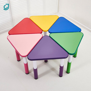 Table ronde pour enfants, bureaux colorés pour enfants, mobilier pour garderie, école, table pour enfants, table triangulaire - Product Image 1