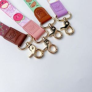 Lanière de poignet en cuir personnalisée par sublimation pour clés, pour enseignants - Product Image 3