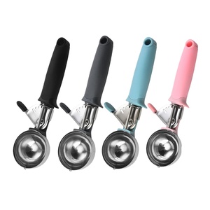 Cucchiaio per Gelato di Alta Qualità in Acciaio Inox con Meccanismo di Rilascio a Pressione per Gelato Fatto in Casa - Product Image 1