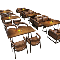 Set di Tavoli e Sedie in Legno Massello Stile Industriale Moderno per Ristoranti e Caffè
