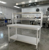 Table de travail personnalisable en acier inoxydable 201/304, résistante à la corrosion, à 4 roues, surface polie, capacité de charge de 300 kg/m, cuisines commerciales