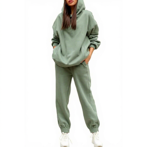 Conjunto Deportivo para Mujer, Color Verde Sólido, Transpirable, Ligero, con Capucha, Manga Larga, Corte Regular, Sudadera Informal, Pantalones con Bolsillos Laterales - Product Image 1
