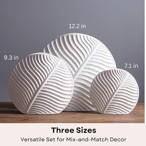 Vaso di fiori artificiali in ceramica bianca moderna vasi in ceramica di lusso con foglia di palma per la decorazione della casa - Product Image 3