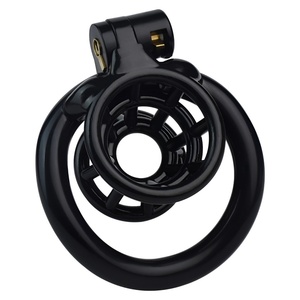 Dispositivo de castidad de plástico FRRK con 4 anillos para pene, equipo de bondage para uso prolongado, juguetes sexuales BDSM para hombres - Product Image 4