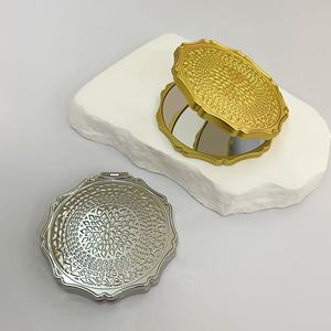 Espejo Cosmético Compacto Portátil Premium, Diseño de Color con Logotipo Personalizado, Artesanía en Metal, Espejo de Maquillaje de Alta Calidad para Viajes y Negocios - Product Image 3