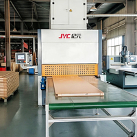 Presse à placage composite haute fréquence JYC pour la fabrication de portes en bois