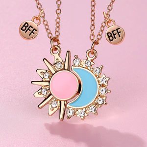 Regalos de Cumpleaños para Chicas, Juego de 2 Collares Magnéticos de Aleación con Diseño de <span class=keywords><strong>Sol</strong></span> y Luna, Joyería de Moda para Mujer - Product Image 1