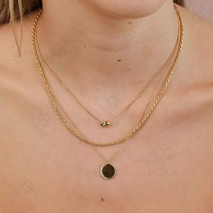 Collier avec pendentif en forme de croissant de lune en <span class=keywords><strong>argent</strong></span> 925 avec <span class=keywords><strong>gravure</strong></span> de nom, chaîne délicate Gemnel, breloques en CZ - Product Image 2