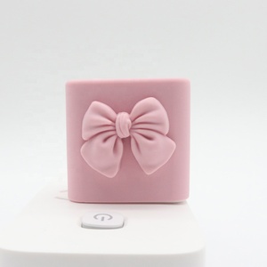 Protecteur de câble en silicone, enrouleur de câble de chargeur USB, économiseur de câble, protecteur de câble USB de téléphone mignon en dessin animé - Product Image 2