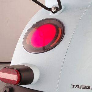 Une usine professionnelle produit des motos électriques 48v 500w à vendre - Product Image 5
