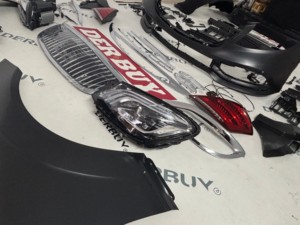 Kit <span class=keywords><strong>de</strong></span> carrocería <span class=keywords><strong>de</strong></span> modificación automática sin cortar para Merce des W221 a W222 May <span class=keywords><strong>Bach</strong></span> bodykit W222 MBH sin corte accesorios para automóviles - Product Image 3