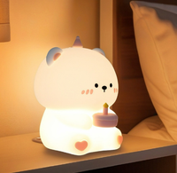 Veilleuse en silicone en forme d'ours pour gâteau d'anniversaire, petite, colorée, décorative, pour chambre à coucher, chevet, allaitement, protection oculaire pour enfants