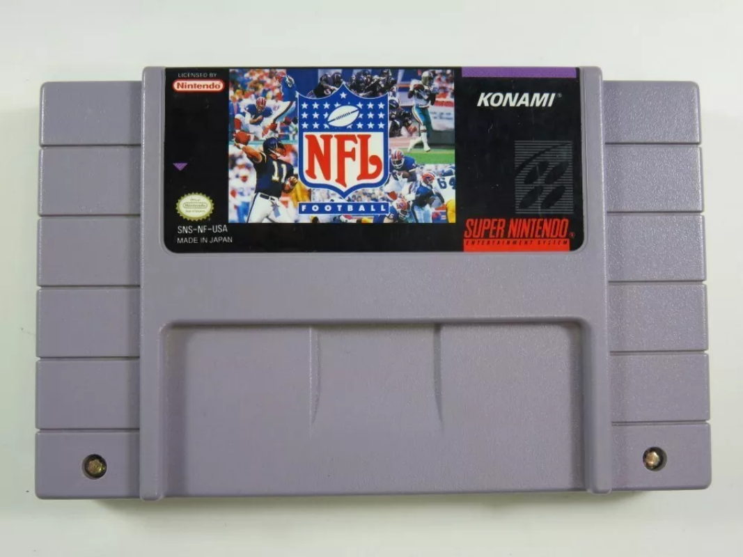 Gris-NFL Football