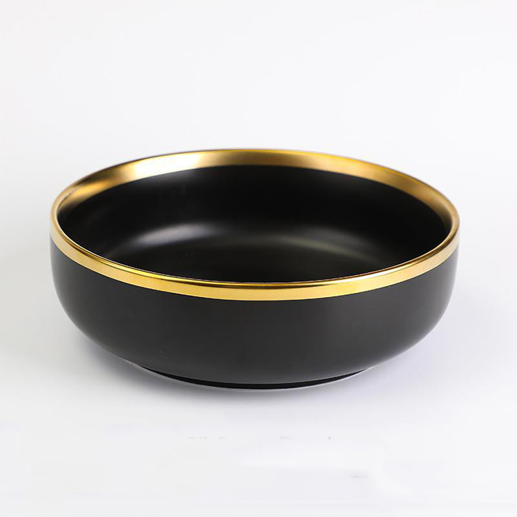 bol à soupe noir