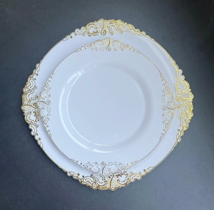 Lot de 175 ensembles de <span class=keywords><strong>vaisselle</strong></span> assiettes blanches avec motif de fleurs d'or pour 25 invités <span class=keywords><strong>vaisselle</strong></span> <span class=keywords><strong>jetable</strong></span> en <span class=keywords><strong>plastique</strong></span> robuste pour la fête - Product Image 2