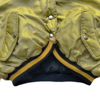 Blouson aviateur court matelassé imperméable en nylon polyester à simple boutonnage pour hommes, col côtelé rayé, manches ballon-Nouveau devant