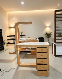 Vente directe d'usine de tables de salon de manucure, tables de salon de manucure en bois massif avec 5 tiroirs, y compris un aspirateur et une lumière LED. - Product Image 1