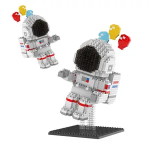 Hot Koop Speelgoed Amazon Hot Verkoop Astronaut Ruimte Puzzel Montage Kinderen Plastic Speelgoed Pop Model