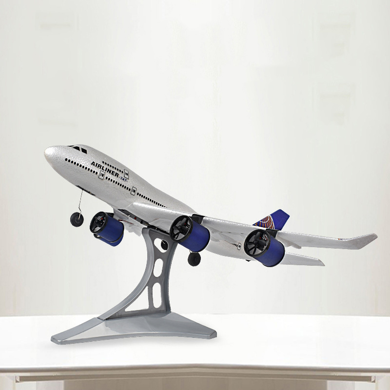 ラジコンおもちゃ ボーイング747 飛行機おもちゃ 2.4G 2CH RC飛行機