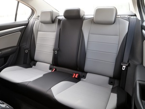 Volkswagen <span class=keywords><strong>Bora</strong></span> Clásico 2023 en Stock, Auto Económico de Gasolina 1.5L en Venta, Vehículos Usados de Bajo Precio Hechos en China - Product Image 6