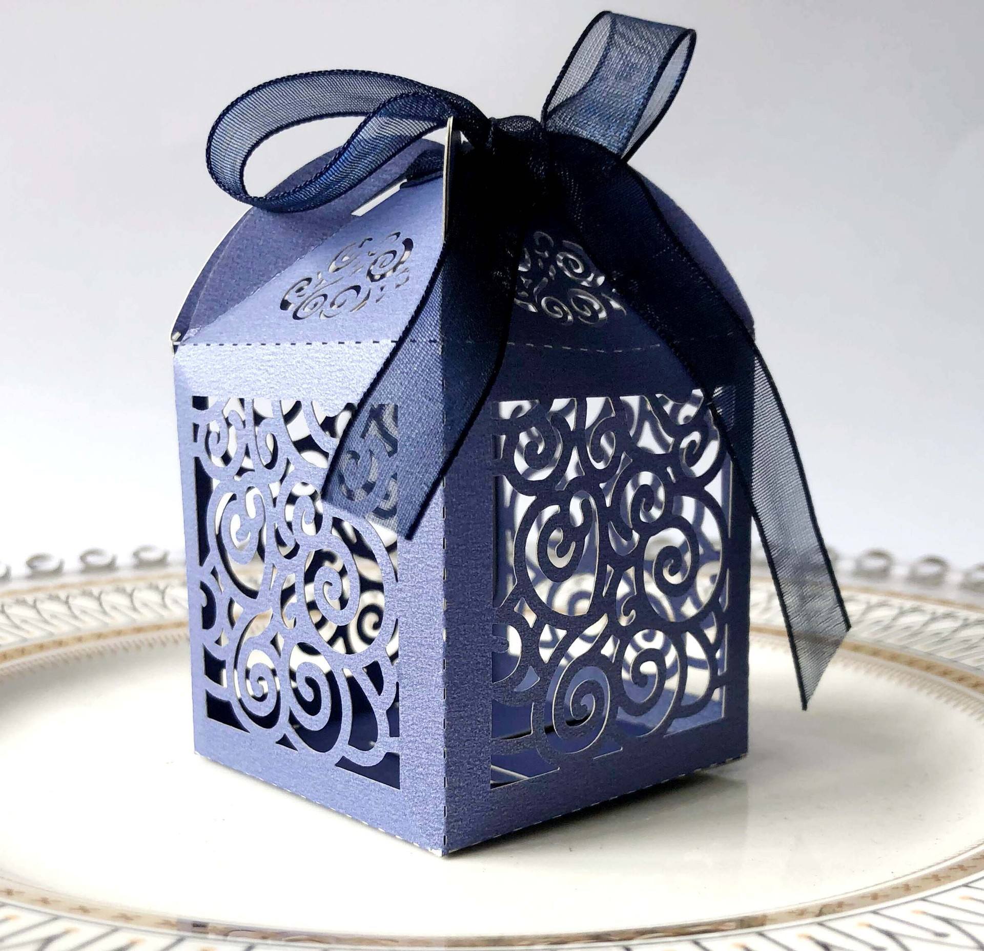 สีน้ำเงิน