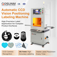 Système de positionnement automatique par vision pour l'étiquetage des produits irréguliers et l'intégration sur ligne de production
