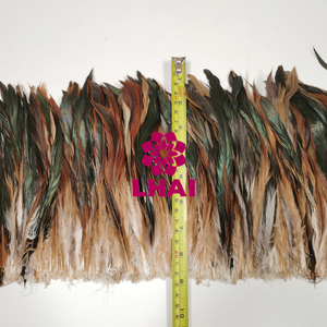 Plumes de coq Schlappen demi-bronzées naturelles irisées de 8 à 10 pouces <span class=keywords><strong>en</strong></span> gros, franges enfilées pour la chapellerie, les costumes, la pêche à la mouche et l'artisanat - Product Image 4
