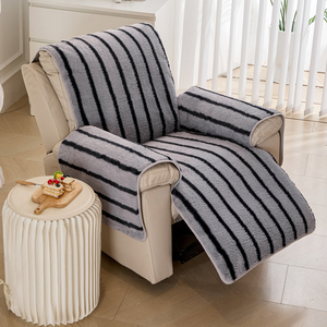 Funda para silla reclinable de pelo de conejo a rayas moderna, funda para sofá, aislamiento de felpa antideslizante adecuado para sillón reclinable individual - Product Image 2