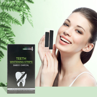 Tiras Blanqueadoras Dentales Negras Onuesmile para Uso en Casa y en Movimiento, Kit de Blanqueamiento de Fácil Aplicación, Productos de Higiene Bucal
