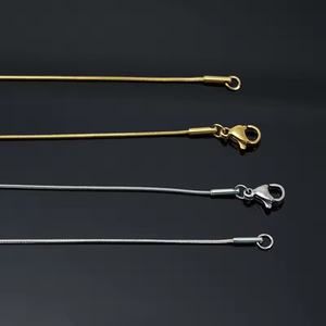 Cadena de Acero Inoxidable con Baño de Oro 18K, Joyería de Acero de Titanio con Diseño de Espina de Serpiente, Cadena a Juego, Joyería de Moda - Product Image 4