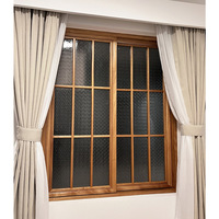 Hochwertiges japanisches Retro-Schiebefenster mit horizontalem Bogen, Schallschutz, Aluminiumlegierungsrahmen und geriffeltem Glas für Villeninterieur