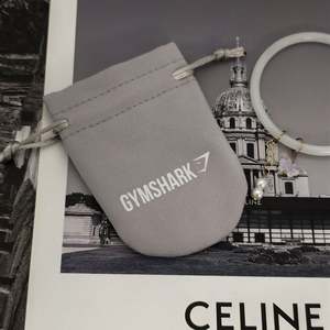 Sac à cordon en velours imprimé avec logo personnalisé de haute qualité, pochette à bijoux recyclable, emballage cadeau doux - Product Image 2