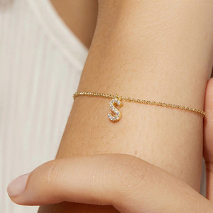 Bracelet en Argent Sterling S925 Créatif et Polyvalent avec Zircon, Lettre Initiale 26 Lettres, Style Coréen, Sertie de Diamants, Bijou de Main - Product Image 1