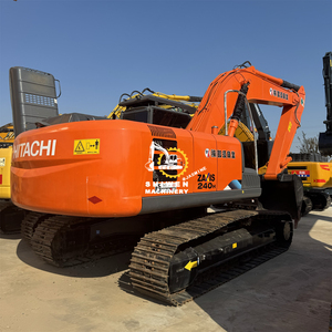 Excavatrice d'occasion Hitachi ZX240, état quasi neuf, moteur Isuzu 4HK1, 24 tonnes, grande pelle pour travaux de construction, puissance 132 kW. Prix compétitif. (Modèles ZX200, ZX210, ZX220, ZX250 également disponibles) - Product Image 1