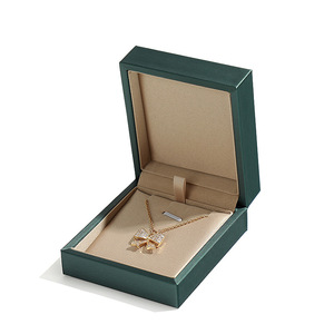 Caja de Joyería para Collar y Anillo en Verde Oscuro, Material de Cuero PU, Empaquetado en Cartón, Estilo Moderno, Logotipo Personalizado - Product Image 3