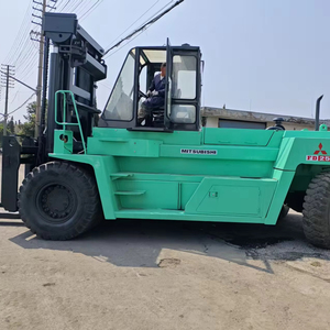 Montacargas diésel usados Komatsu FD2.5/3/4/5/7/10/15/16/25/30 toneladas, FD50, Mitsubishi FD250, FD300 con tres mástiles en Shanghái a la venta - Product Image 1