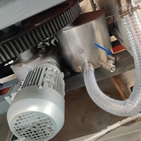 Machine de remplissage sous vide pour bouteilles en verre, machine de remplissage pour liquides à faible viscosité, machine de mise en bouteille entièrement automatique pour whisky et liqueurs