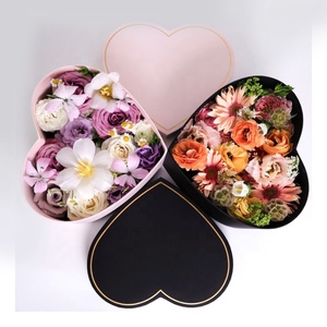 <span class=keywords><strong>Caja</strong></span> <span class=keywords><strong>de</strong></span> Cartón <span class=keywords><strong>con</strong></span> Forma <span class=keywords><strong>de</strong></span> Corazón y Tapa Transparente para Regalos <span class=keywords><strong>de</strong></span> Boda, <span class=keywords><strong>Dulces</strong></span>, <span class=keywords><strong>con</strong></span> Sabor Romántico a Fresa y Flores - Product Image 6