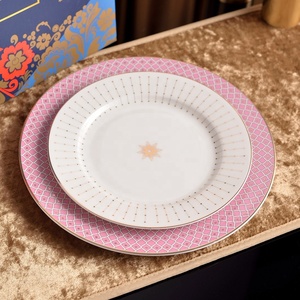 Luxury Russian Royal Style Modern Minimalist Eco-Friendly Bone China Plant Pattern Dinner and Dessert <b>Plate</b> Set - Product Image 6