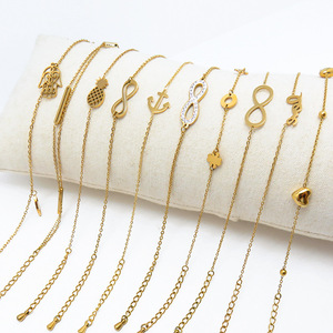 Pulseira de aço inoxidável boêmio para mulheres com corrente de moda - Product Image 1