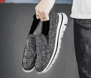 รองเท้าผ้าใบผู้ชายแฟชั่น รองเท้าผู้ชายแบบสวม รองเท้าผ้าใบผู้ชายแบบชิ้นเดียว ไซส์ใหญ่พิเศษ รองเท้าผู้ชายแบบหน้ากว้างพิเศษ - Product Image 6