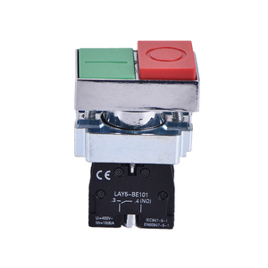 Interrupteur à bouton en plastique et aluminium IP65 10A avec tête en forme de champignon pour fonctions d'urgence dans des solutions d'enclosure non métalliques - Product Image 1