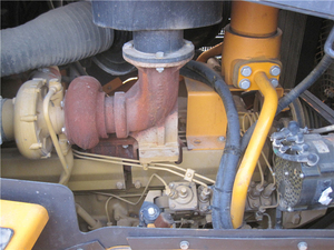 รถดันดิน Caterpillar D7R XRU II คุณภาพสูง มือสอง รุ่นปี 2023 เครื่องยนต์ 90 แรงม้า เกียร์ มอเตอร์ ปั๊ม กำลังดัน 8.6 เมตร ความจุ 25000 กิโลกรัม - Product Image 6