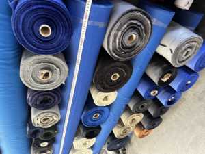 Bán Buôn Thân Thiện Với Môi Poly Bông Twill Dệt Vải Đồng Bằng Nhuộm Chàng Trai Workwear Xuất Khẩu Closeout Từ Trung Quốc Của Lớn nhất Kho - Product Image 2