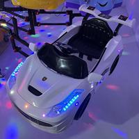 Manège miniature de haute qualité pour 6 à 8 personnes, équipement de parc d'attractions commercial avec éclairage LED et musique pour enfants et adultes