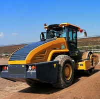 Compacteur à tambour unique haute performance XS265 de 26 tonnes avec une charge linéaire statique de 784 N/cm pour le compactage de roches et de sols