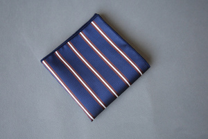 23*23ซม. ชุดสูทธุรกิจของผู้ชายผ้าพันคอกระเป๋าผ้าเช็ดตัวสูงลายแถบละติจูดหนาแน่นเข็มกลัดสุดยอดผ้าพันคอสำหรับผู้ชายเครื่องประดับเสื้อผ้า - Product Image 6