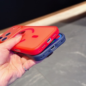 เคสโทรศัพท์มือถือแบบแม่เหล็กด้าน <span class=keywords><strong>โปร</strong></span>่งแสง สำหรับ <span class=keywords><strong>iPhone</strong></span> 17 16 <span class=keywords><strong>Pro</strong></span> <span class=keywords><strong>Max</strong></span> พร้อมปุ่มสัมผัสกล้อง AI ป้องกันแรงกระแทก ขายส่ง - Product Image 6