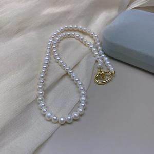 สร้อยคอไข่มุกน้ำจืดธรรมชาติสไตล์ฝรั่งเศสแบบใหม่ ดีไซน์หรูหราสำหรับผู้หญิง เครื่องประดับแฟชั่นทันสมัยจากเวนชี ประเทศจีน - Product Image 1